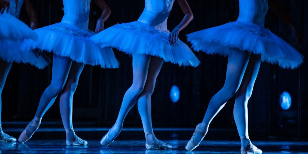 Pointes 1 Ballerina op Pointes