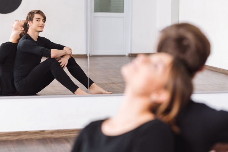 Reflectie in Beweging: Groei en Ontwikkeling voor Jonge Dansers 3 Dans en Reflectie 6